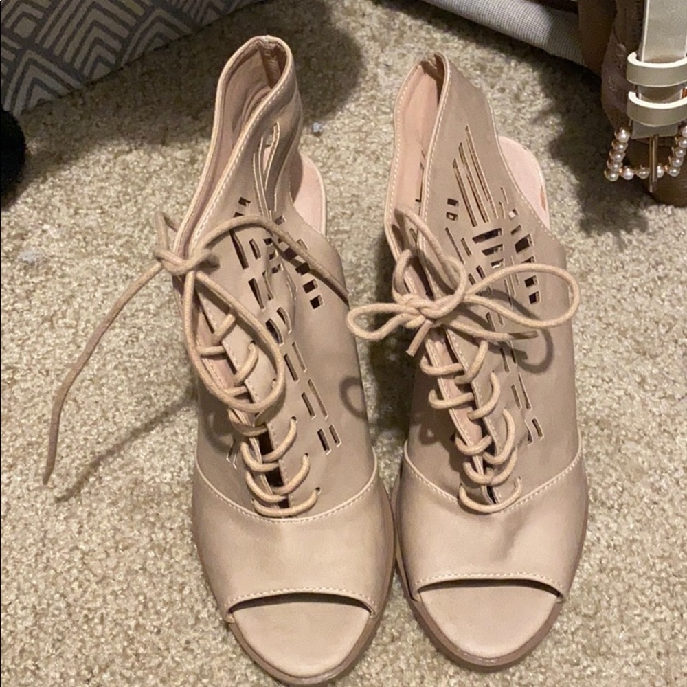 Wedges - Picture 2 of 2